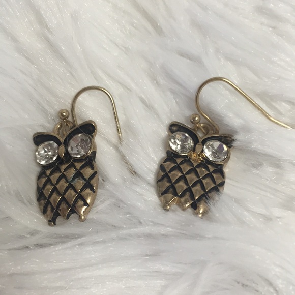 Antiqued Bronze & Crystal Owl Earring Set - Picture 8 of 8